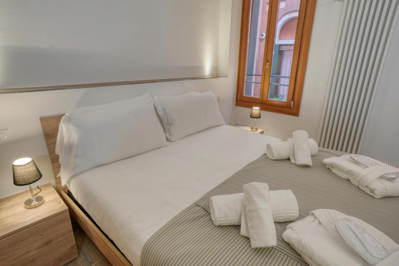 Ecco Suites Apartments Βενετία Εξωτερικό φωτογραφία
