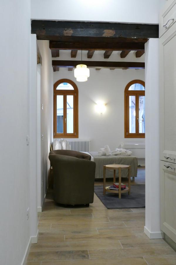 Ecco Suites Apartments Βενετία Εξωτερικό φωτογραφία